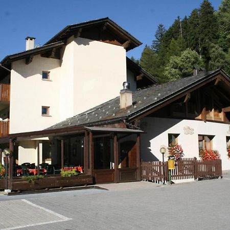 Elga Residence - Relax In Alta Valtellina - Bormio Вальдізотто Екстер'єр фото